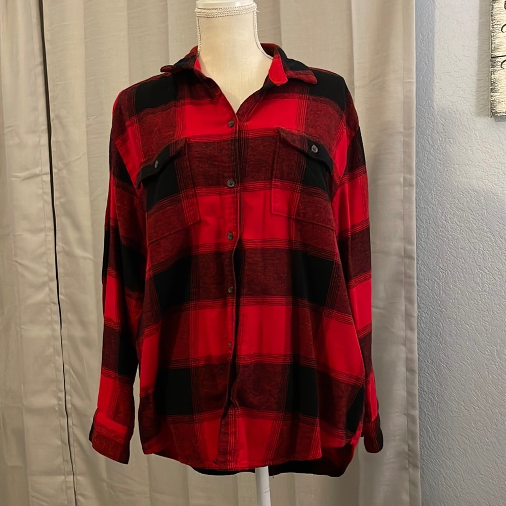 Old Navy Flannel Buffalo Print Button Up
